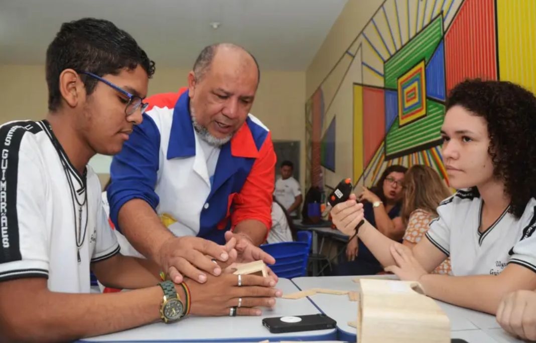Desenvolvimento completo dos alunos é um dos diferenciais na modalidade de ensino integral