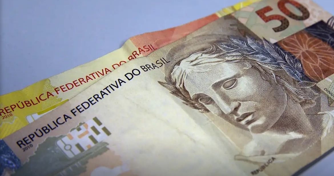 Calendário de pagamento segue mês de nascimento